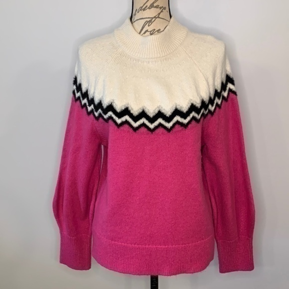 Ann Taylor soft wool blend sweater mock neck fair isle chevron M